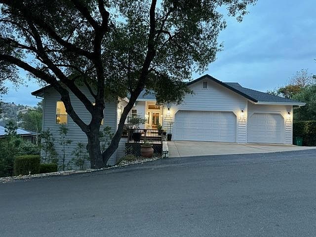 1st image of 1625 Loma Verde Dr