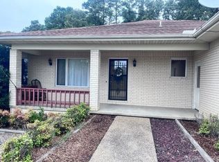 156 Castano Dr, Hot Springs, AR 71909