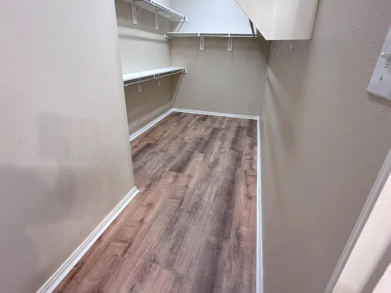 2639 Lake Ridge Dr — Photo 12