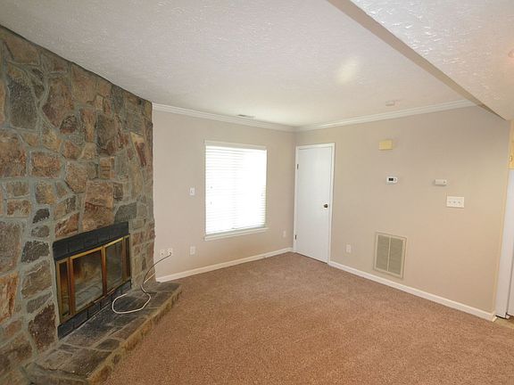 2nd image of 4908 Tyne Dr