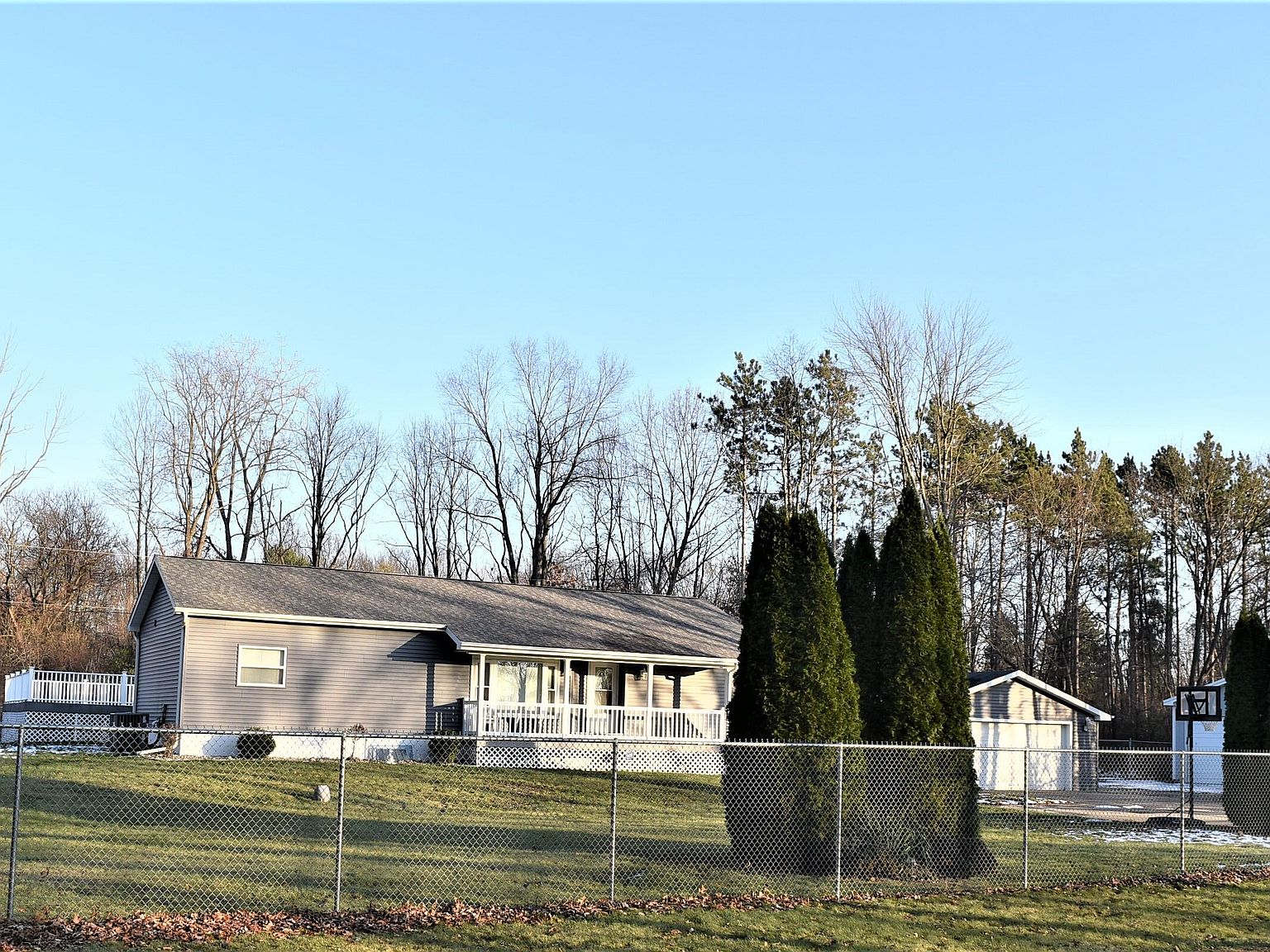 6565 Blackman Rd, Jackson, MI 49201 Zillow