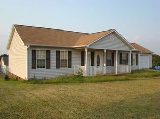 111 Billingsgate Estate Way, Wellford, SC 29385