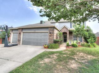 14202 E 103rd St N, Owasso, OK 74055