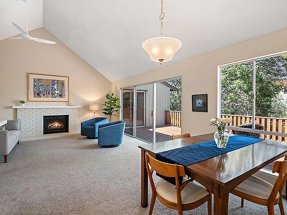5th image of 441 Oak Mesa Place
