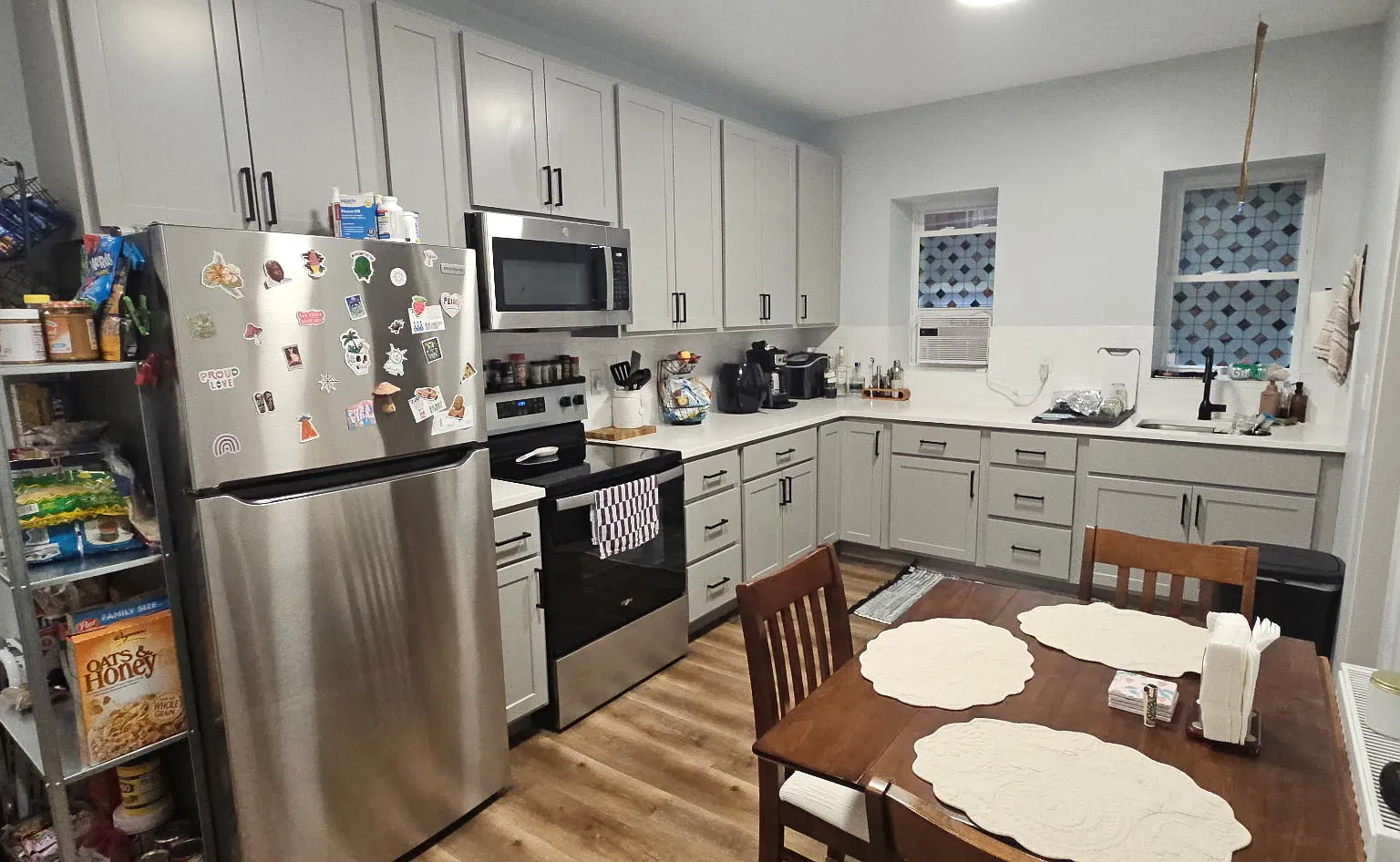 2 bed, 1000 sqft, $1,400 — Photo 2