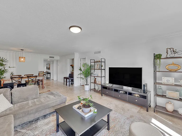 359 Lakeview Dr #102 — Photo 25
