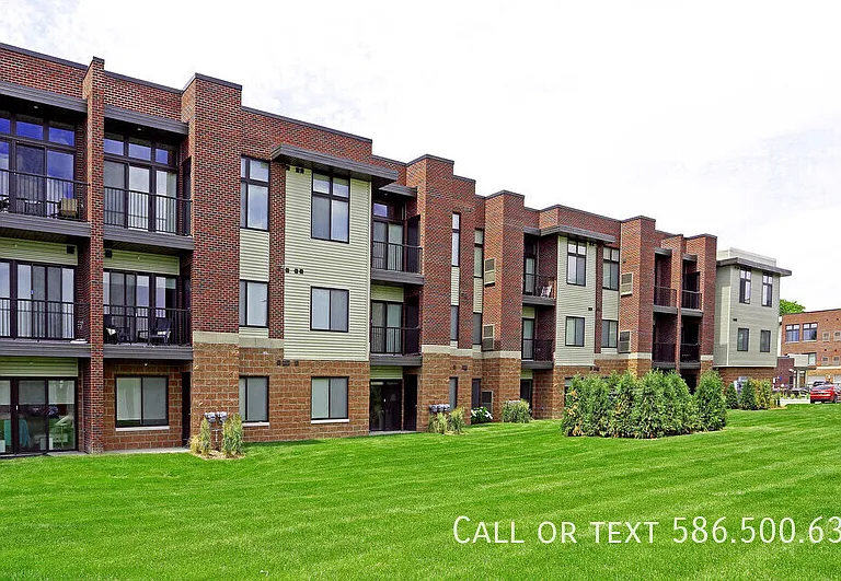 29039 Southfield Rd #112 — Photo 14