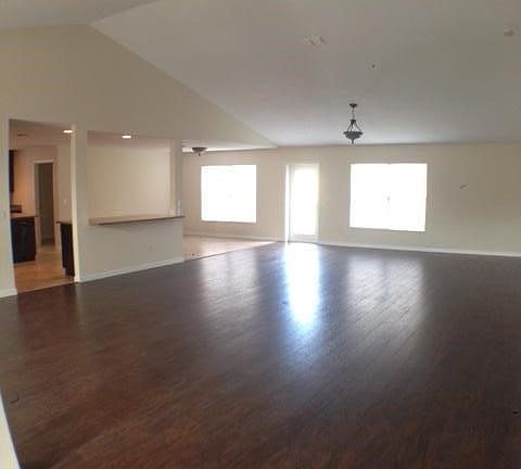 VAN DYKE GREAT ROOM