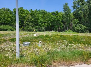 1867 Rocky Creek Dr NE, Rochester, MN 55906