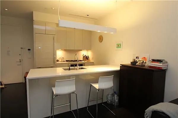 Rented by NY Best Homes Realty | media 18