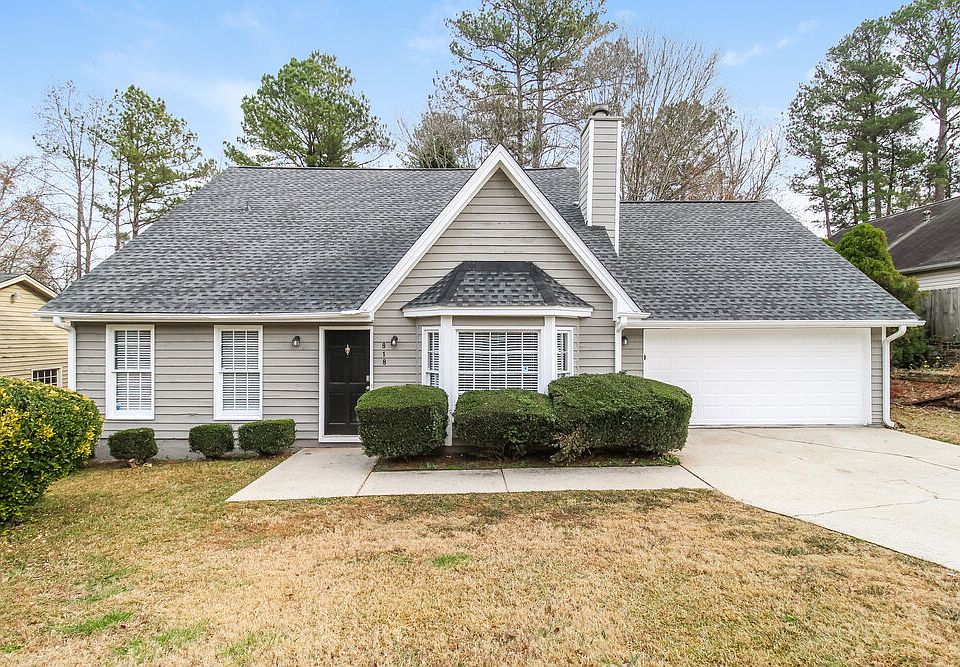 1st image of 818 Bristol Way