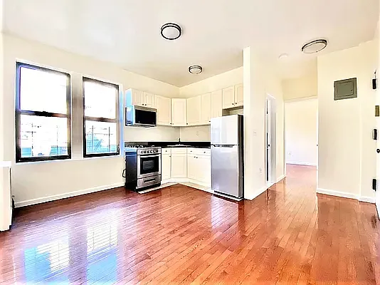 Rented by Brickview NYC Realty NYV LLC | media 1