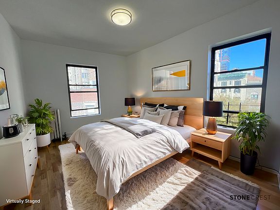 5th image of 209 W 97th St #7R