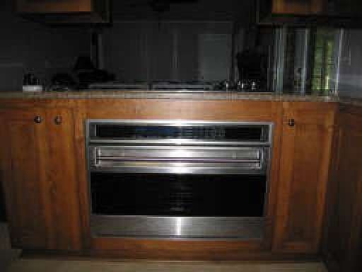 4th image of 2636 Whiteleigh Dr NE