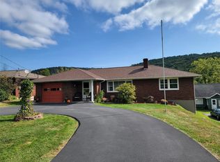 272 Lower Stella Ireland Rd, Binghamton, NY 13905