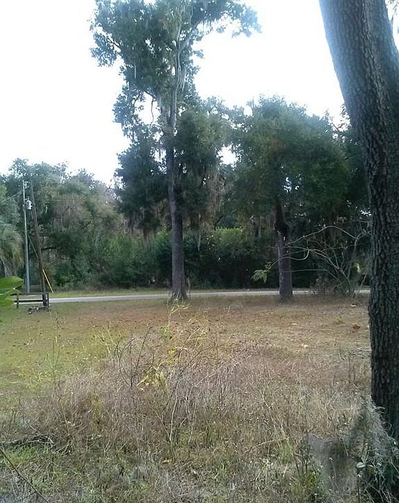 1st image of 2848 N Lakefront Dr