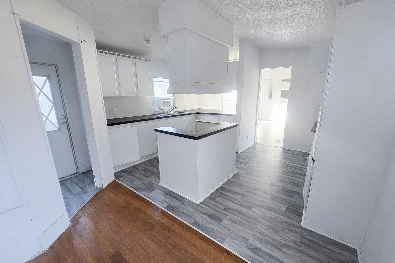 110 Deborah Drive . - 20 — Photo 4