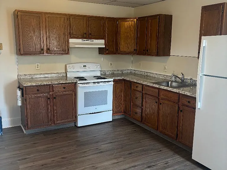 377 W Ridge Pike #B — Photo 10