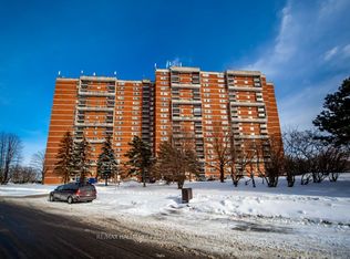 100 Wingarden Ct #103, Toronto, ON M1B2P4