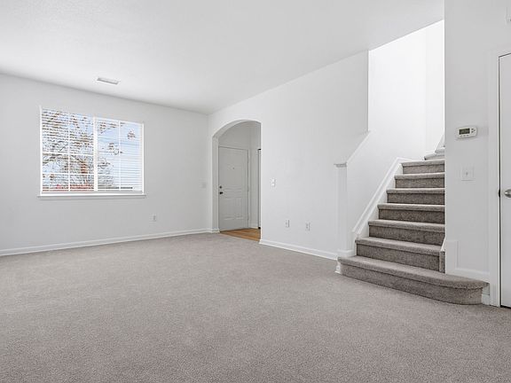 3rd image of 12787 Jasmine Ct