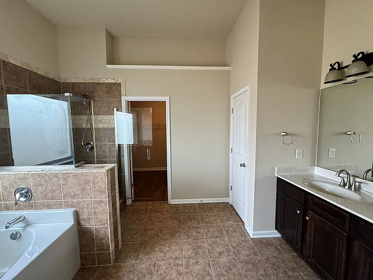 27 Fort McClary Ct — Photo 23