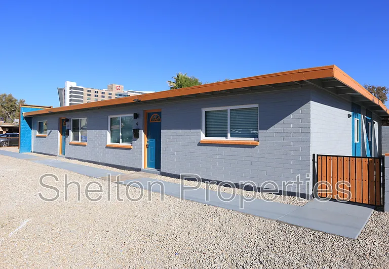 1747 E Virginia Ave #4 — Photo 3