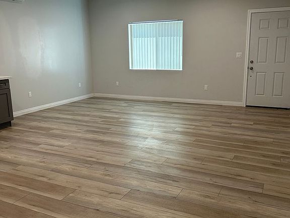 2nd image of 505-509 W Linda Vista Ave