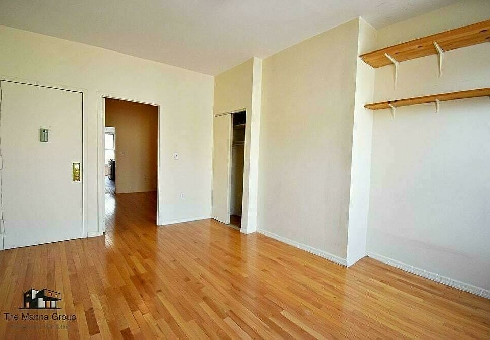 2nd image of 375 Manhattan Ave #2A