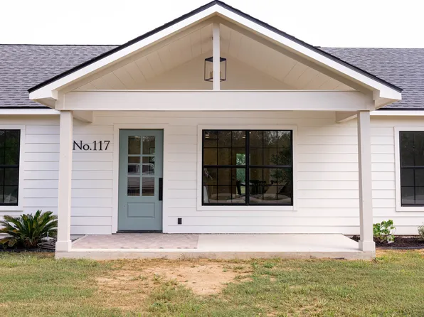 117 CEMETERY RD, Charlotte, TX 78011