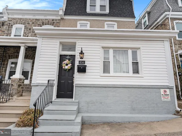 456 Shurs Ln, Philadelphia, PA 19128