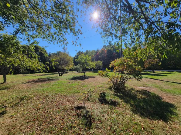 Johnson St, Grand Haven, MI 49417