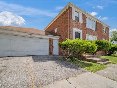2307 Noble Rd, Cleveland Heights, OH, 44121