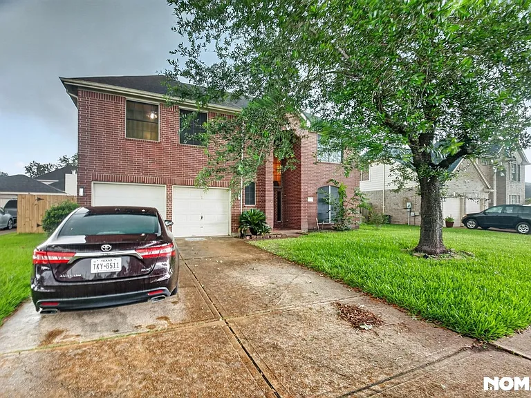 1811 Quiet Hollow Dr — Photo 10
