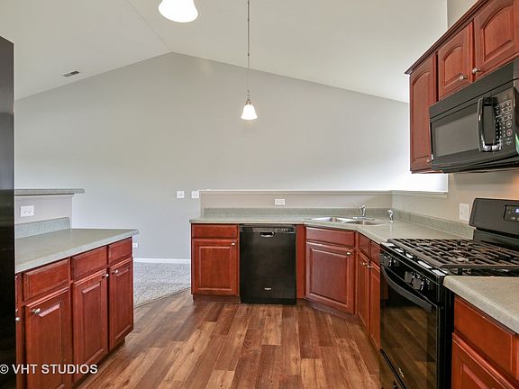 4th image of 3620 Roanoke Ave