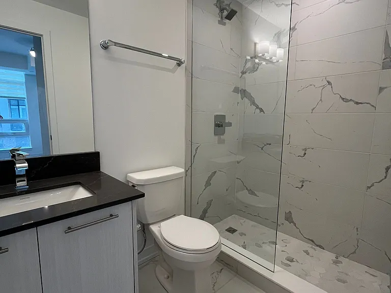 861 Sheppard Ave W #9 — Photo 7