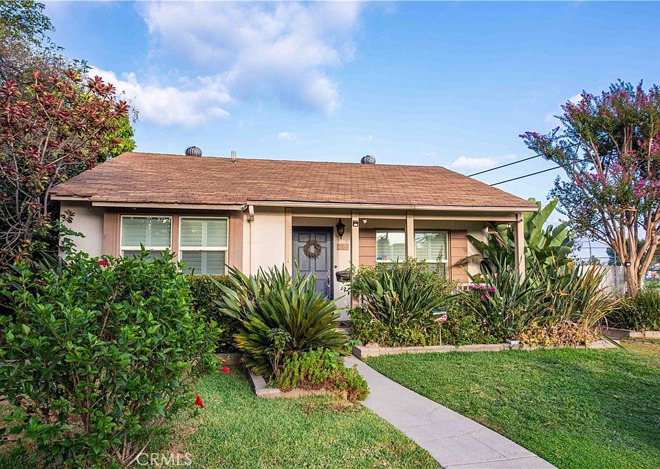 1st image of 5604 Huddart Ave