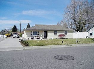 609 Basswood Ave, Richland, WA 99352
