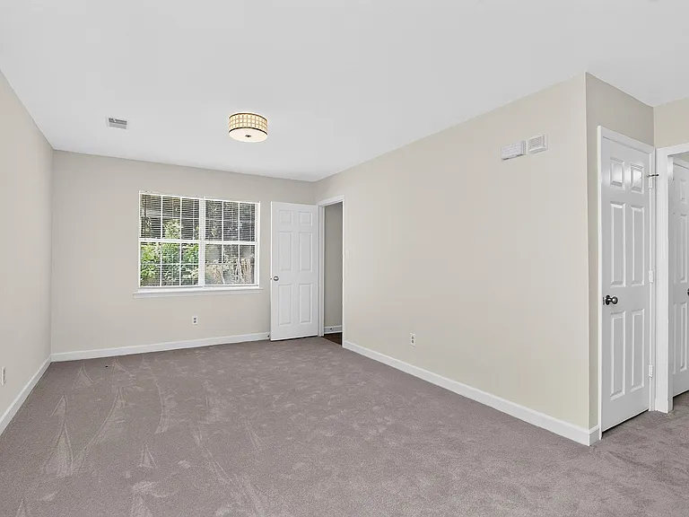 101 Cabell Way — Photo 6