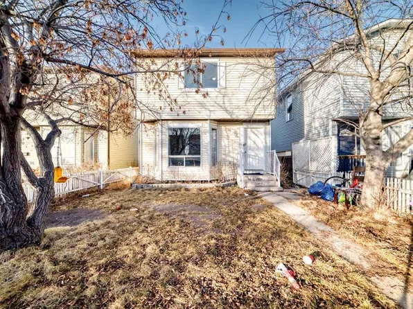 46 S Martindale Mews NE, Calgary, AB T3J 2V5