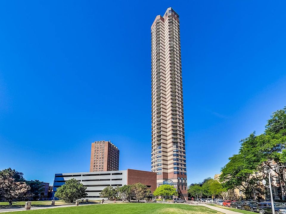 1st image of 3660 N Lake Shore Dr APT 4402