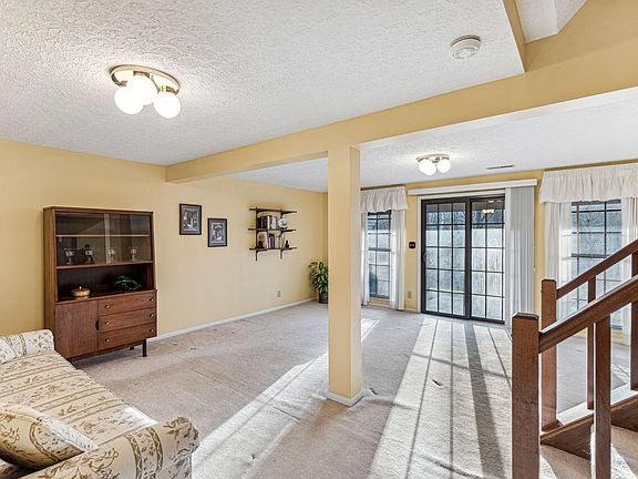 4th image of 1680 Shady Cove Ln