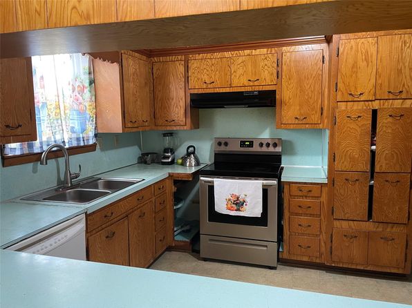 406 W Liberty Rd, Harleton, TX 75651
