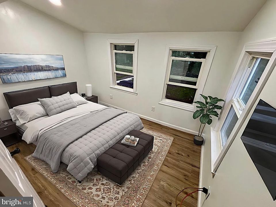 1st image of 802 Fairmount Ave