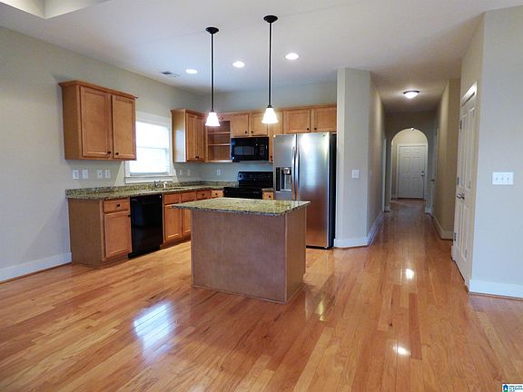 4th image of 230 Chesser Loop Rd