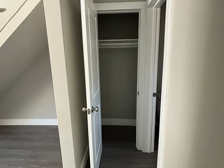14012 Doty Ave #18-1 — Photo 5