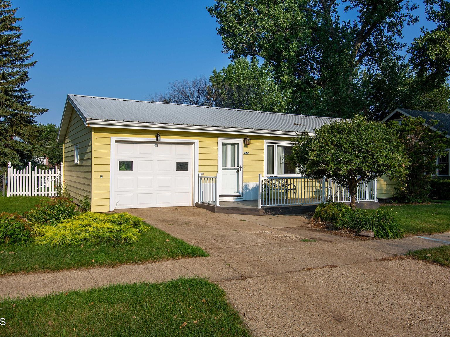 112 N 7th St, New Salem, ND 58563 Zillow
