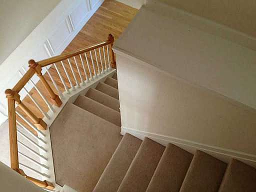 5th image of 165 Regent Pl