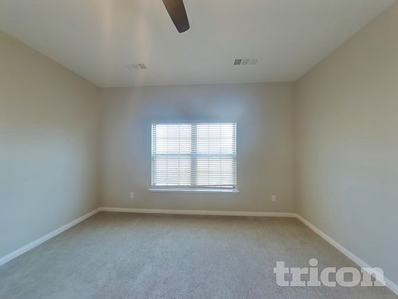 5th image of 206 Lewis Ln