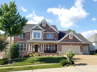 1447 Legacy Cir, Fenton, MO 63026
