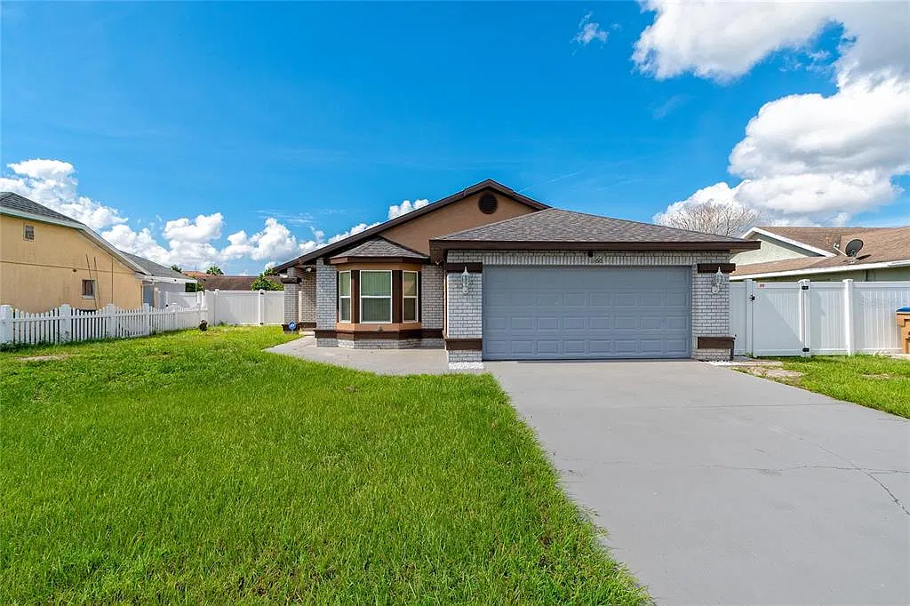 3 bed, 2.0 bath, 1462 sqft, $2,750 — Photo 1